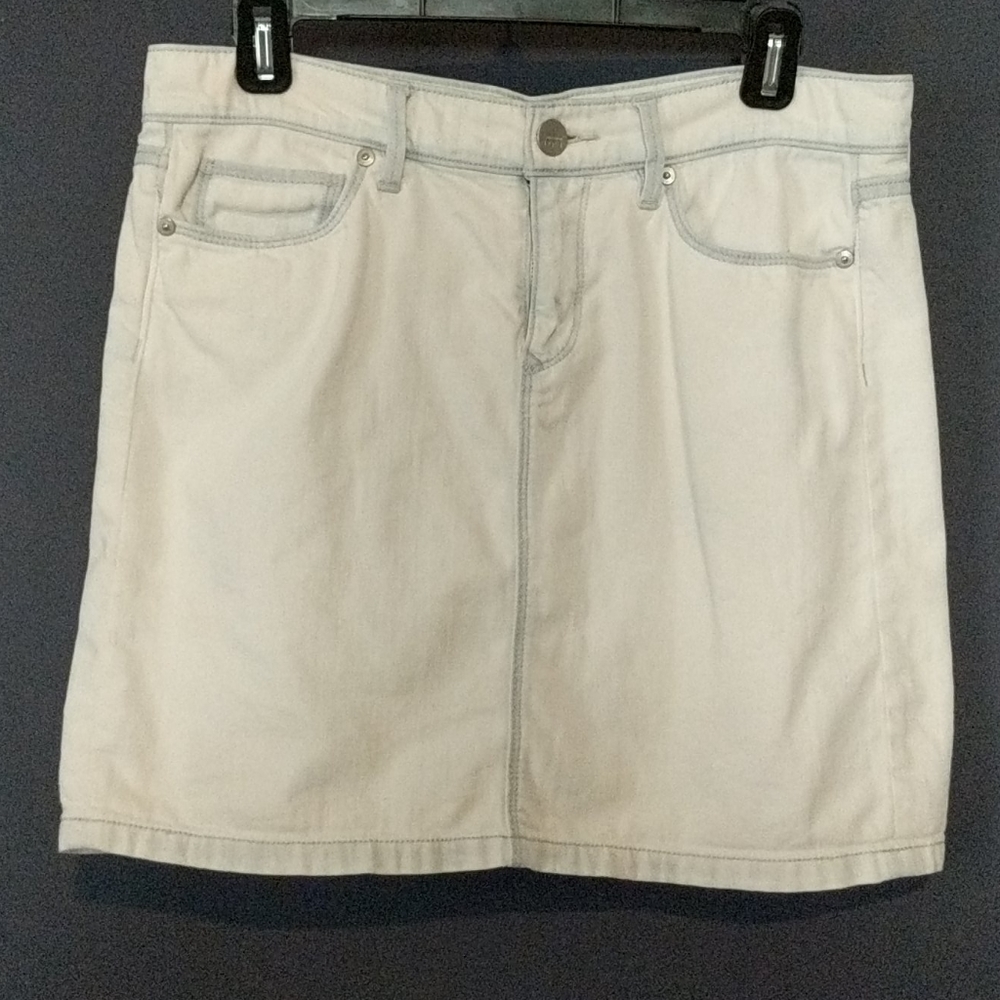 Ann Taylor loft white jean skirt